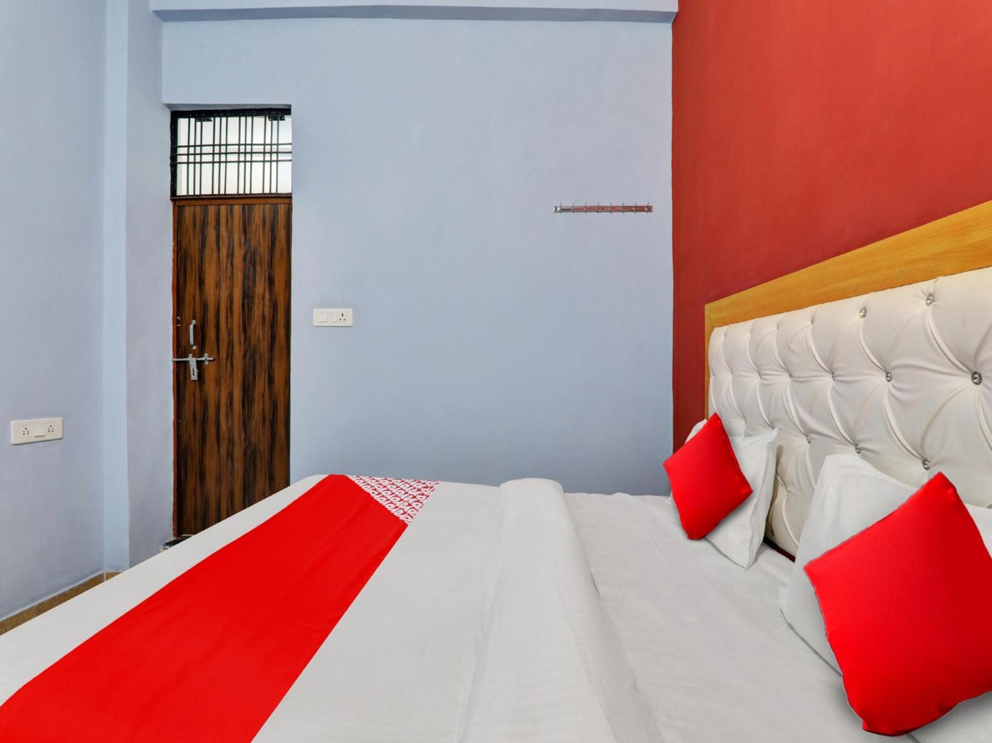 Hotel O Aradhya Galaxy Bhauli Ngoại thất bức ảnh