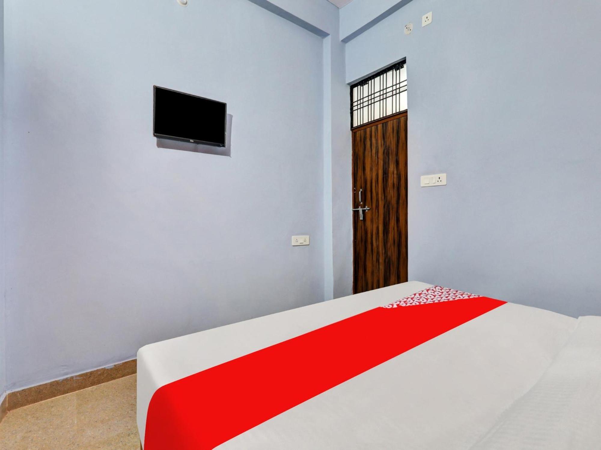 Hotel O Aradhya Galaxy Bhauli Ngoại thất bức ảnh